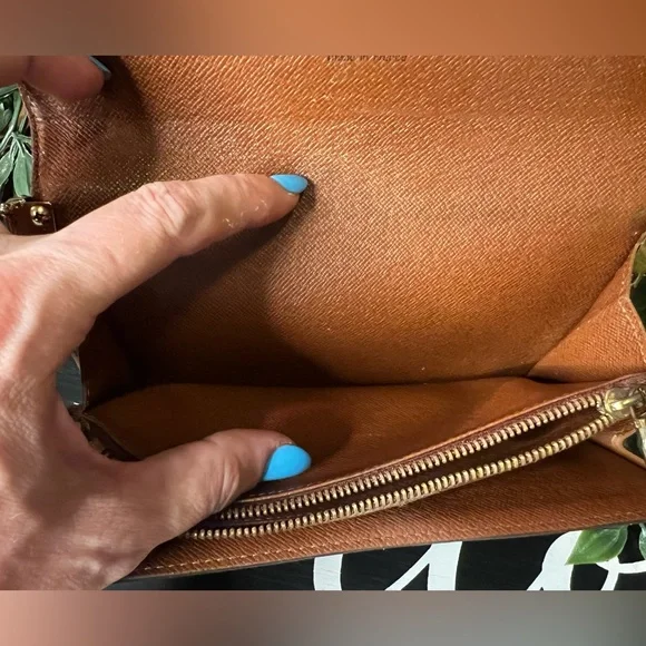 Louis Vuitton Sarah Wallet Vintage 2003 converted crossbody Preloved see photos - Picture 10 of 16